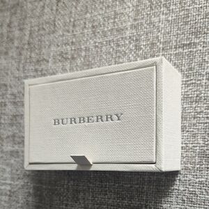 Burberry Cream Textured Jewelry Box